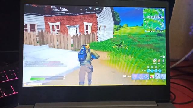 Fortnite Laptop LENOVO Ryzen 5 3500U