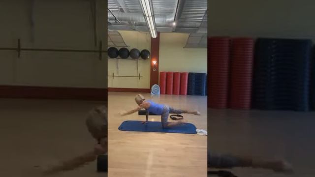 Mat Pilates Live 60-Minute Class with Sei - 6/1 смотреть онлайн