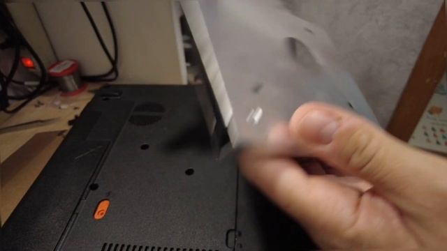 Второй жёсткий диск вместо дисковода | установка OPTIBAY / Салазки смотреть онлайн