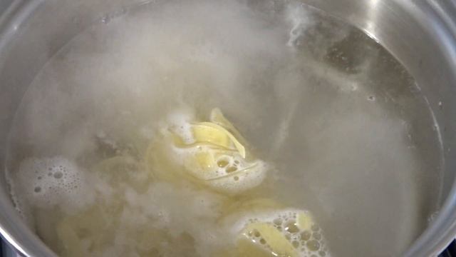 Простая идея обеда: Лапша с курицей и овощами!