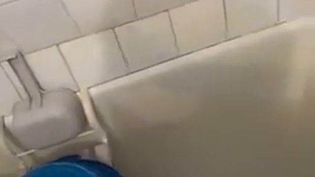 Дегтярное мыло в ванне смотреть онлайн