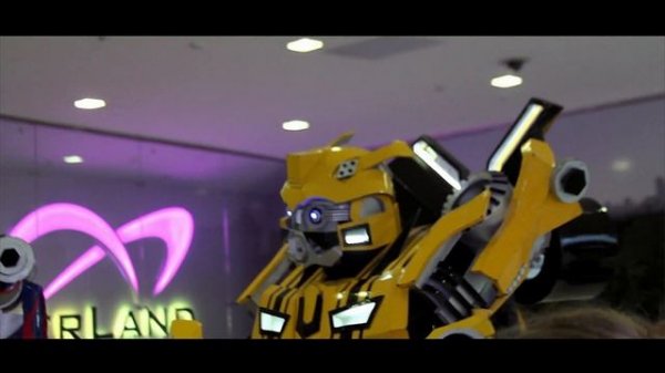 Уникальное шоу трансформеры в LaserLand