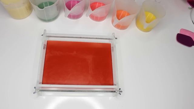 Spin Swirl - Cold Process Soap Technique смотреть онлайн