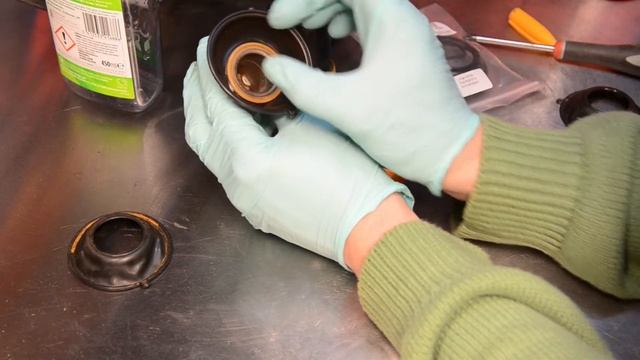 Honda Bros NT400 Restoration Project Part 33 Carburetor Diaphragm смотреть онлайн