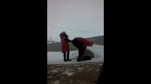 Снежный дом!?Круто? смотреть онлайн