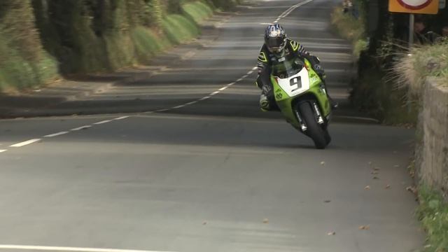 Race Highlights - RST Classic Superbike Race | Manx Grand Prix 2022 смотреть онлайн