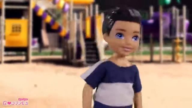 РАЗДАВИЛИ ТЕЛЕФОН! Мультик куклы Барби смотреть онлайн