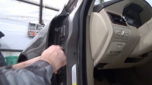 Ремонт петель водительской двери. Volvo S80 II. Процедура и особенности.