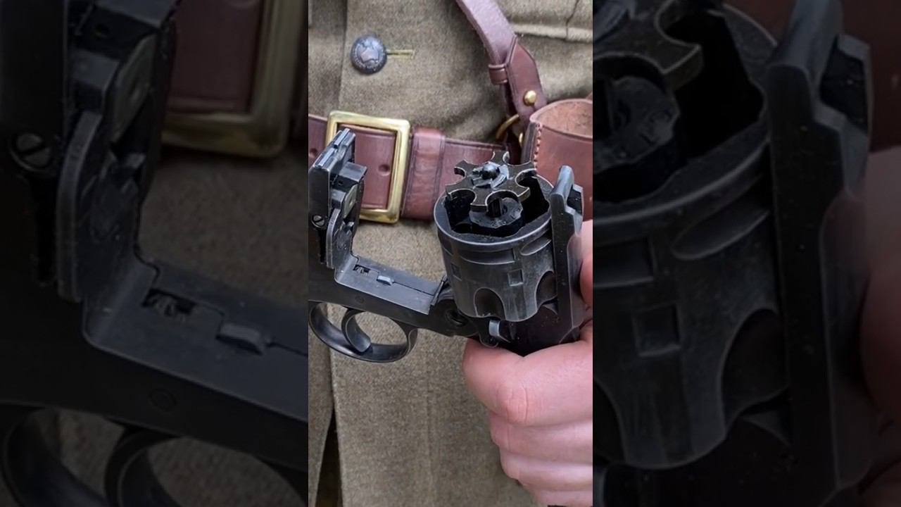 Перезарядка нормального револьвера, а не ужасный Наган, британский Вебли Марк 6 смотреть онлайн