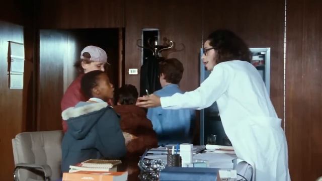 CI HAI ROTTO PAPÀ Italiano Film Completo In Italiano Commedia Per Famiglie HD