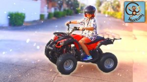 Дети и Машина. Милан покупает новый квадроцикл. Pretend Play Манкиту Истории