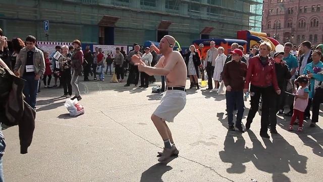 Танцы на празднике "мороженого" смотреть онлайн