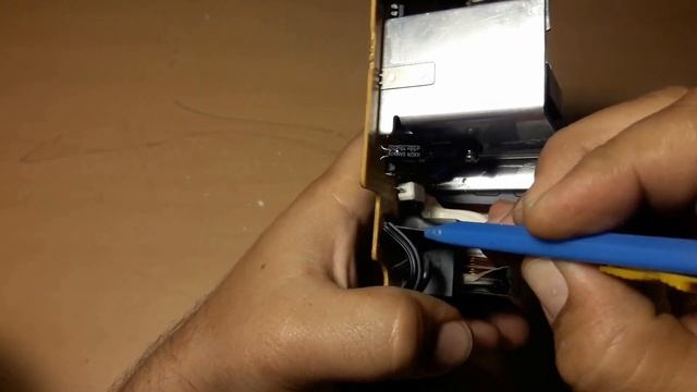 Makita Charger conversion -110 to 220 AC смотреть онлайн