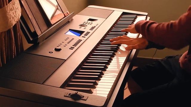 Queen - Bohemian Rhapsody / Piano cover. смотреть онлайн