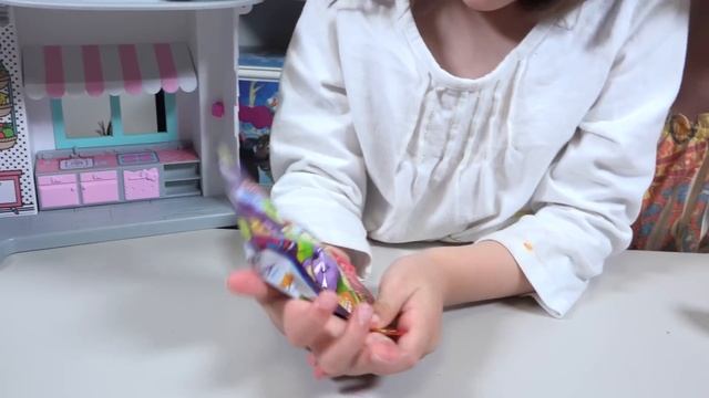 HUGE Hello Kitty Surprise House Kitty White Blind Bags Doll House Toys for Girls Kinder Playtime смотреть онлайн