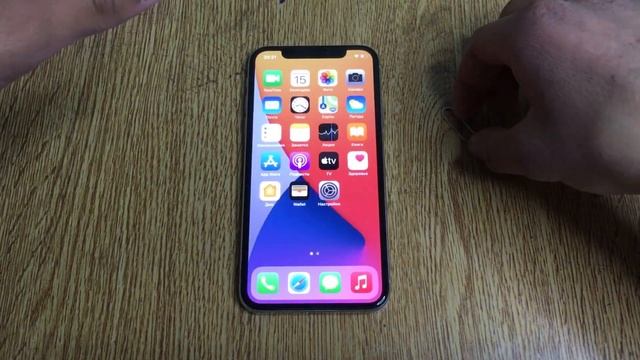 iPhone X за 205$! Что делать если заблокирован оператор? смотреть онлайн