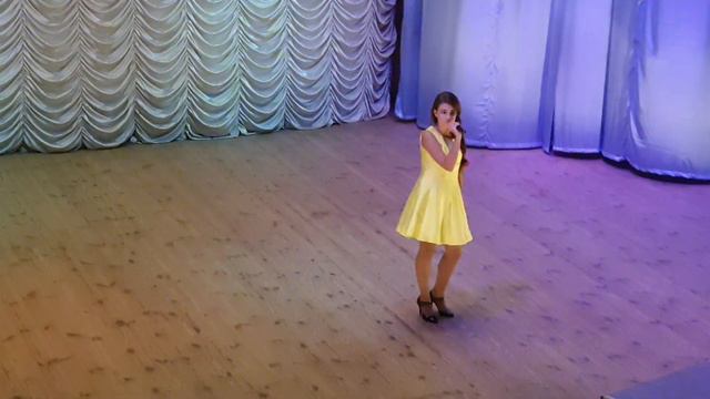 Софья Рыбка- Грай, моя мила музико, грай- Народный вокальный ансамбль Червона Калина г. Дружковка У