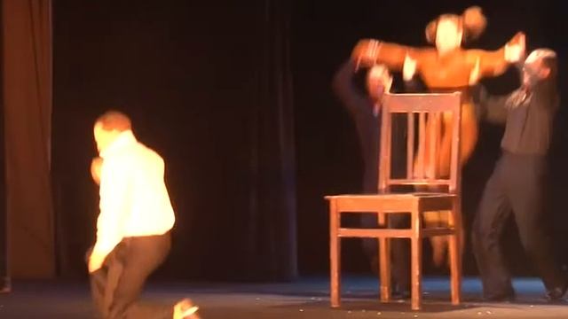 История непростого выбора на старооскольской сцене смотреть онлайн