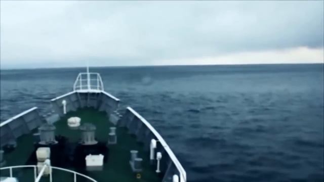 5 BIG Waves You Wouldn't Believe if not on video смотреть онлайн