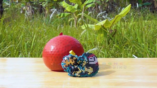 Monster Magnet vs Angry Birds SuperHeroes (Pacman, The Flash, Hulk) | Magnetic Games in Slow Motion смотреть онлайн