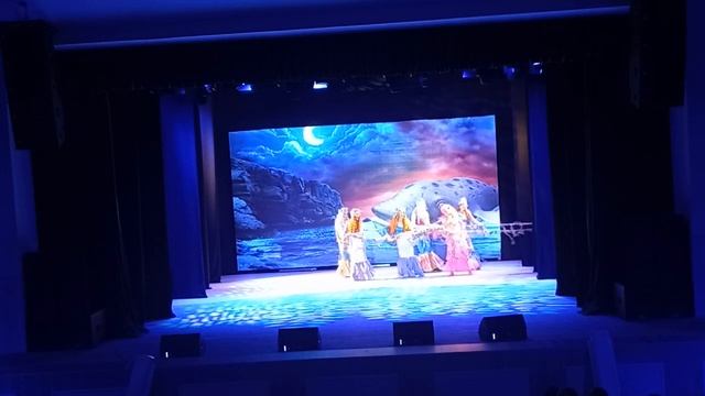 Мюзикл "НОВОГОДНИЕ ПРИКЛЮЧЕНИЯ КОНЬКА-ГОРБУНКА И ИВАНУШКИ"_27.12.22 МАУ РДК"ЙЭШЛЕК" смотреть онлайн