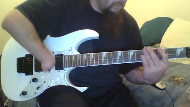 One Handed Man Plays Stricken Cover смотреть онлайн