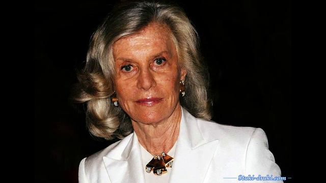 Марина скончалась внезапно...Похороны пройдут завтра... смотреть онлайн