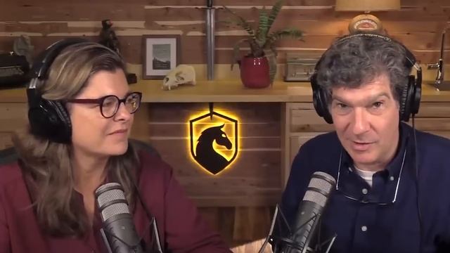 Bret Weinstein & Heather Heying: The Modern World Is Out Of Sync With Humans! смотреть онлайн