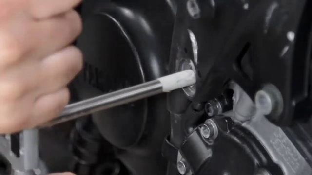 Восстановление Резьбы в Двигателе Thread Repair in Engine смотреть онлайн