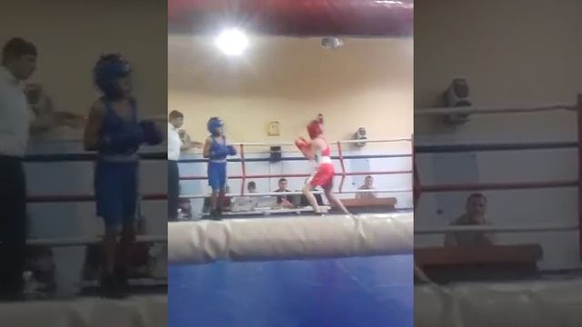 Первое соревнование по боксу ( Аветик Варданян) в сочи смотреть онлайн