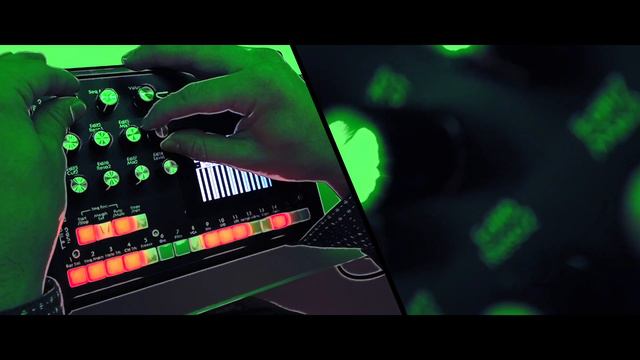 Granular Synth Drone Music w/ Little deFormer 3 #TTNM смотреть онлайн