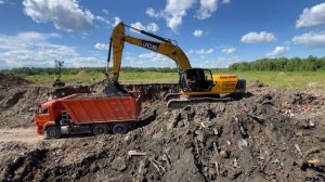 Опять машинист экскаватора делает свою работу как положено, гусеничный экскаватор JSB360LC ООО "АСС
