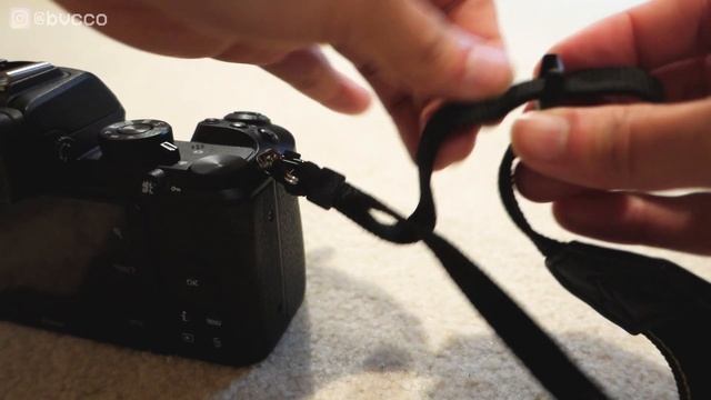 How to attach & put on a Nikon camera strap (The EASY Way) смотреть онлайн