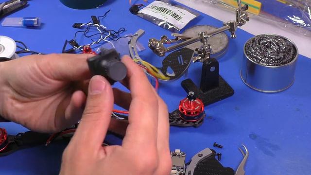 Сборка неудачной рамы - Kit на Realacc с моторами BR2305S и регулями RS40A V2 смотреть онлайн