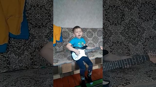 Дворовые песни под гитару смотреть онлайн