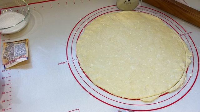 Творожные рогалики с маковой начинкой смотреть онлайн