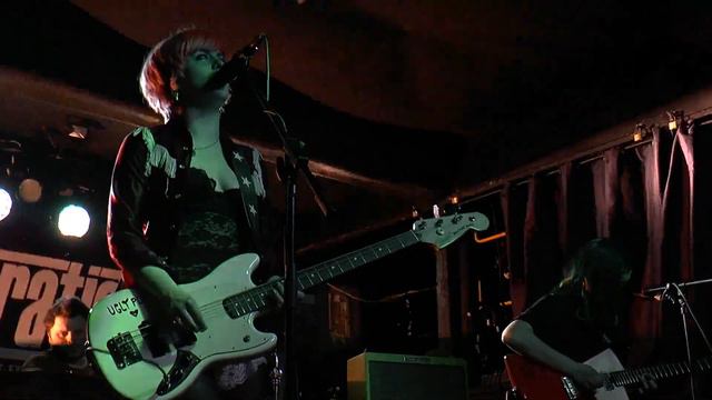 Skating Polly - Send A Priest - Corporation - Sheffield - 09/03/23.. смотреть онлайн