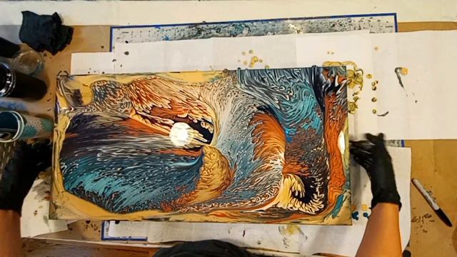 186 Moth Super Sized Wandering straight pour fluid art painting смотреть онлайн