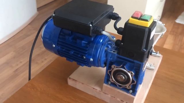 Elektrický mlynček na mäso PORKERT 22/32 -Electric meat grinder for sale https://www.mtmelectric.sk смотреть онлайн