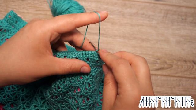Топ «LoL» крючком (часть 2) ?? Crochet Top Pattern ? смотреть онлайн