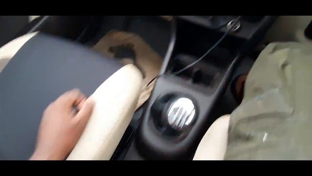 Zotye Z100 Vehicle Review (Sinhala) from LKRoadstar смотреть онлайн