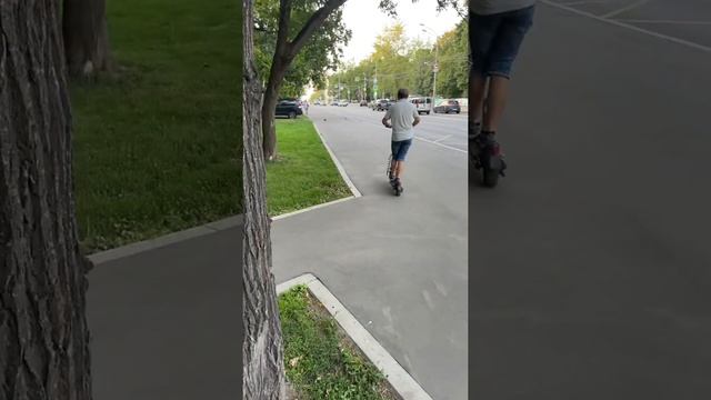 Москвадаги электросамокатлар. смотреть онлайн
