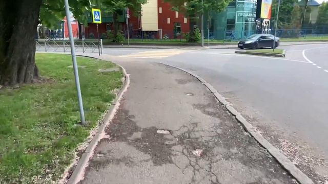 Прогулка по городу. Тестируем Moza mini MX смотреть онлайн