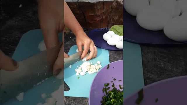 Очень ВКУСНЫЕ пирожки с луком, яйцом, шпинатом и сыром! смотреть онлайн