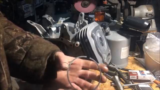 Когда бензогенератор ,,дымит,, Fubag BS 6600!Мнение причин!) смотреть онлайн