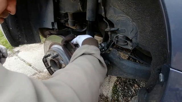 How to replace rear brake pads on a Mazda 6/ Kako zamjeniti zadnje disk pločice na Mazdi 6 gh 2008 смотреть онлайн