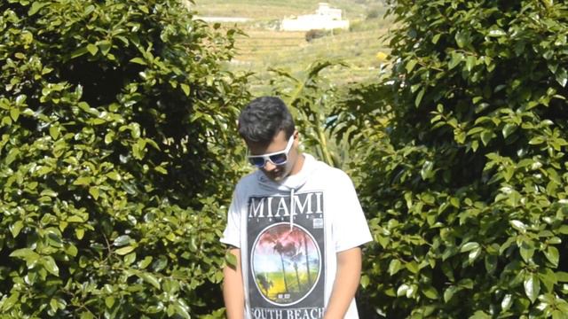 Bailando By Enrique Iglesias || Abraham Collins Cover