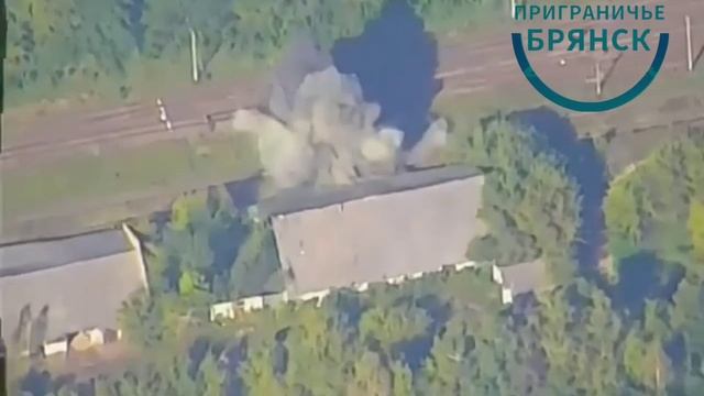 Заявлено как удар по складу БК и группе ВСУшников на окраине н.п. Середина-Буда Сумской области