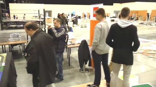 Супер ЛЕГО ГОРОД. БОЛЬШОЙ ФЕСТИВАЛЬ и мы! День 0 - монтаж нашего стенда [музей GameBrick] смотреть онлайн