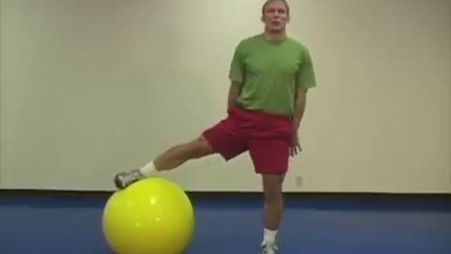Matt White - One-Leg Squat and Groin Stretch смотреть онлайн